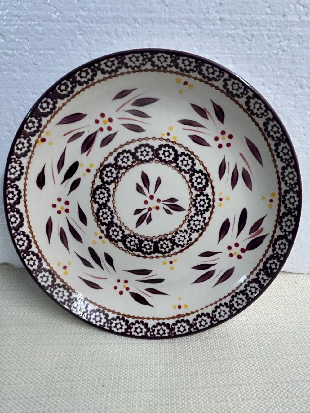 Temp-Tations Cream Plate with Brown and Yellow Floral Pattern